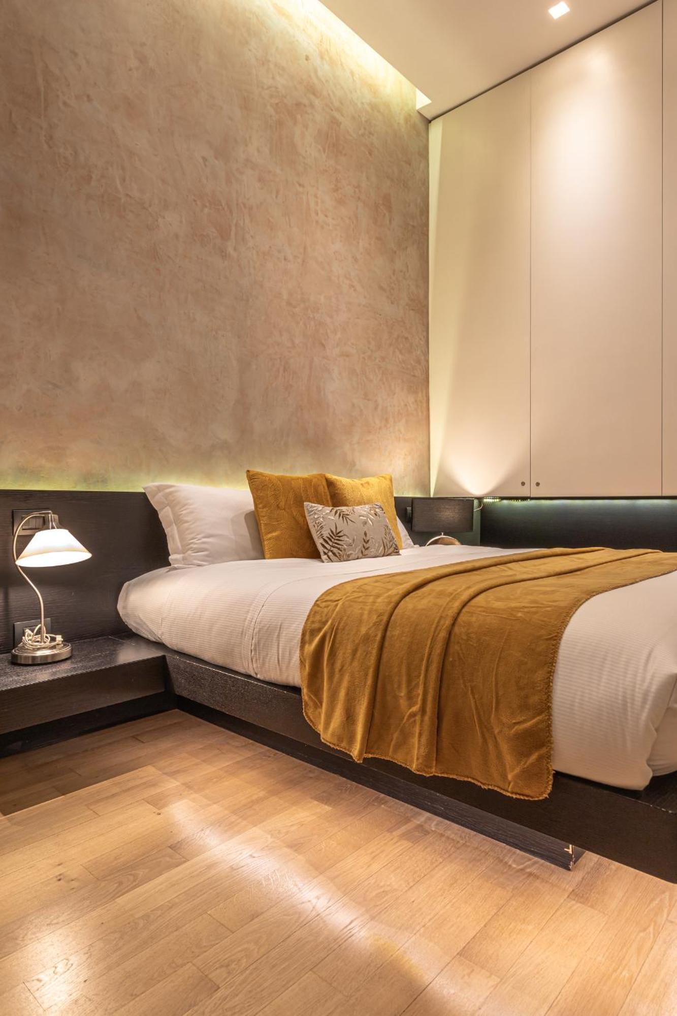 Private Apartment Colosseum Рим Экстерьер фото