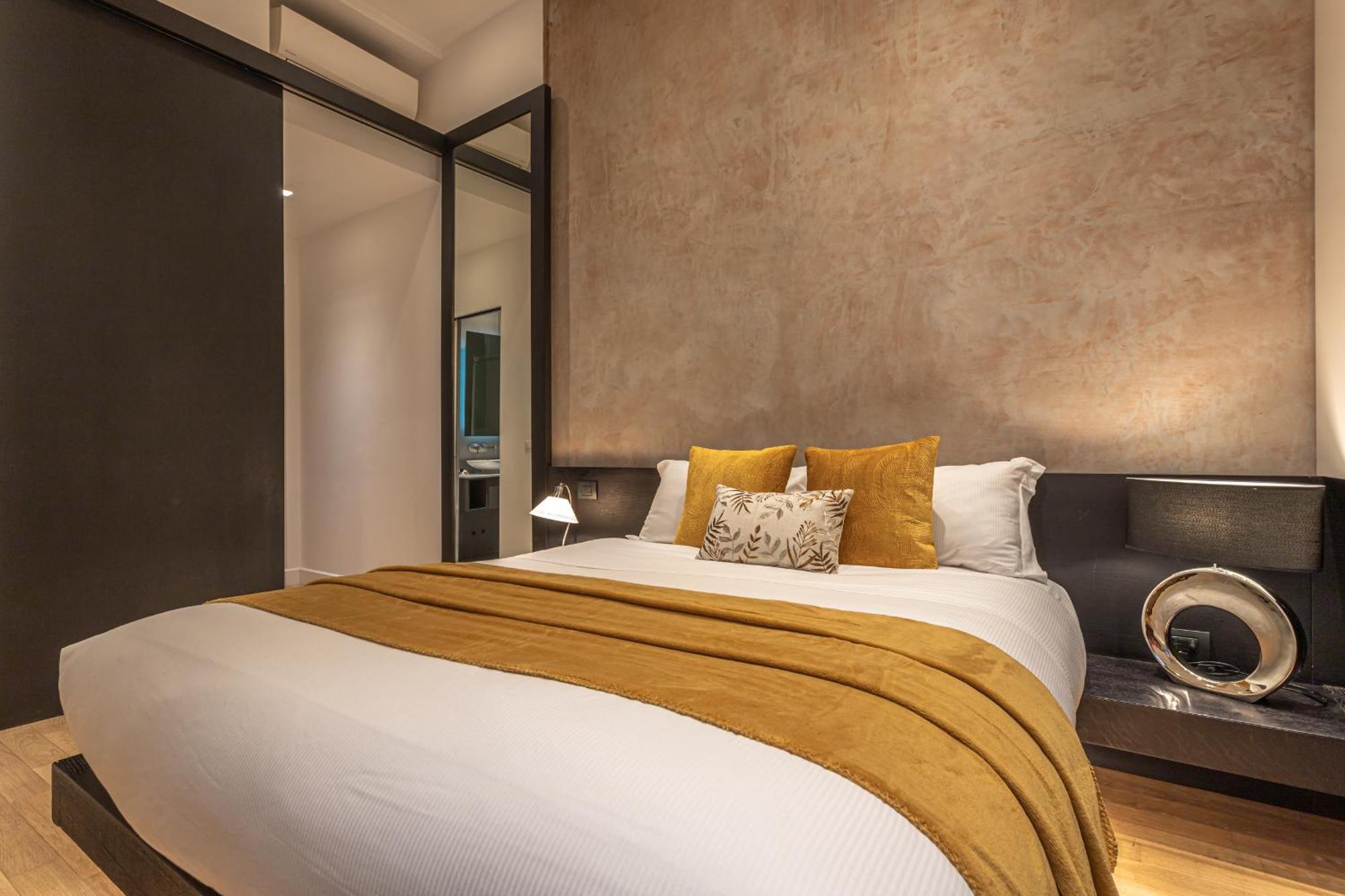 Private Apartment Colosseum Рим Экстерьер фото