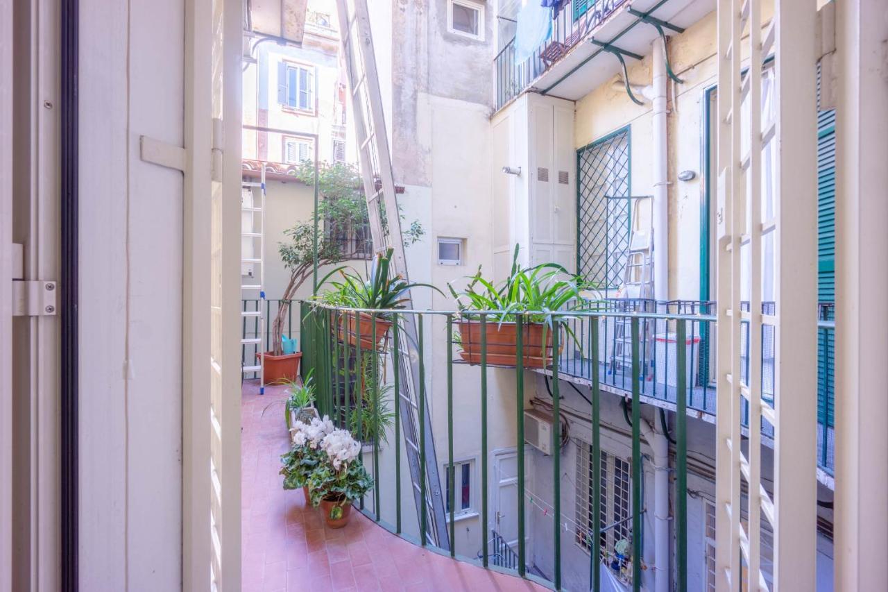 Private Apartment Colosseum Рим Экстерьер фото