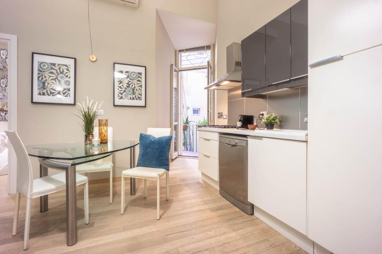 Private Apartment Colosseum Рим Экстерьер фото